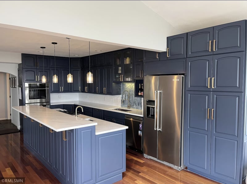 300 W Lake St, Waconia, MN 55387