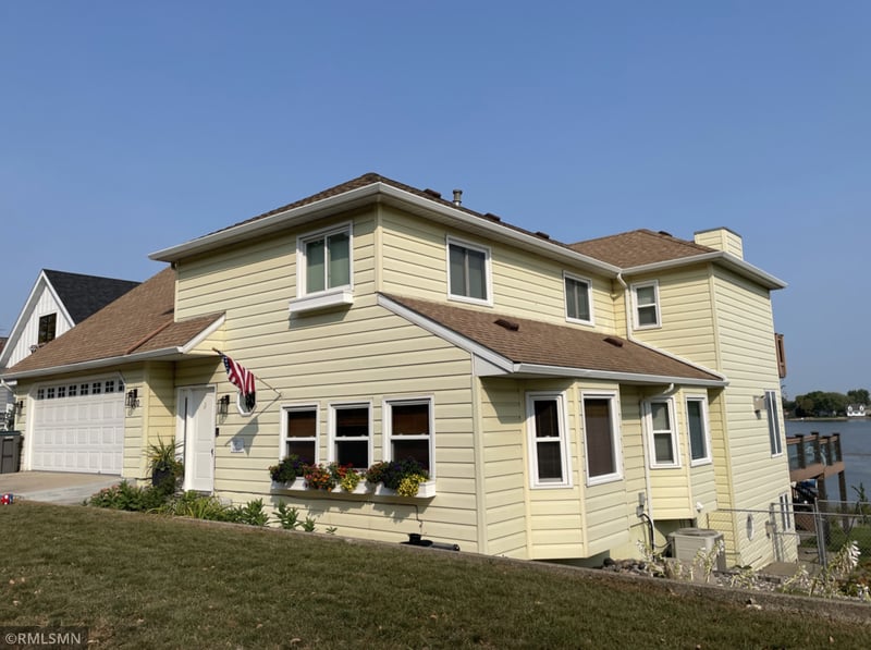 300 W Lake St, Waconia, MN 55387