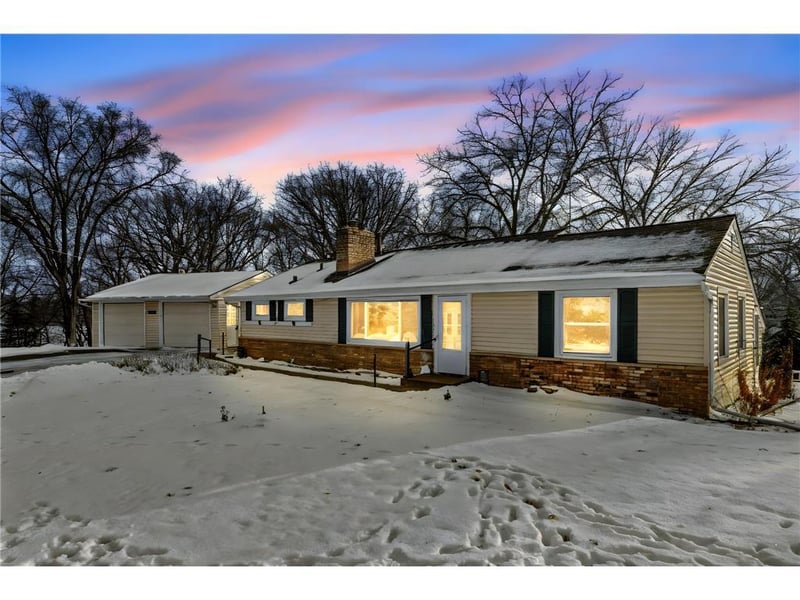 6015 Aspen Rd, Mound, MN 55364