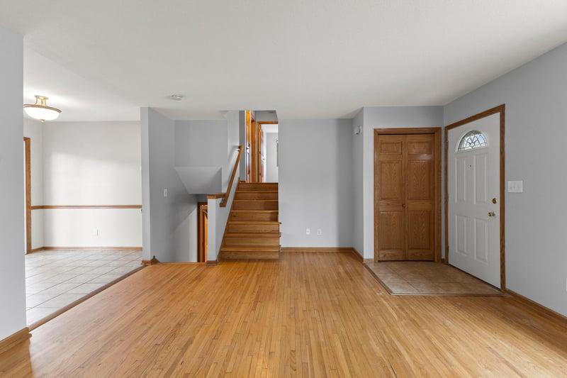 3684 Prairie Rd, White Bear Lake, MN 55110