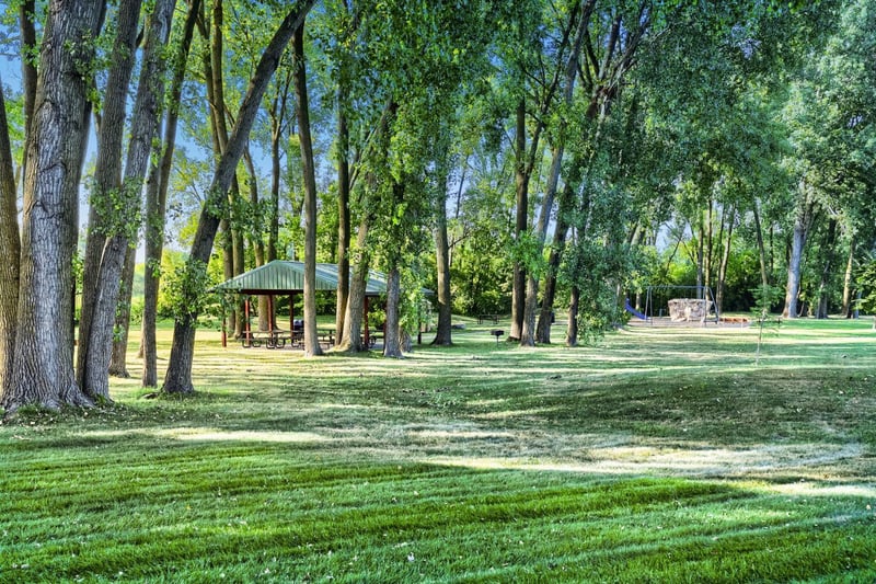 4190 White Bear Pw #1207, White Bear Lake, MN 55110