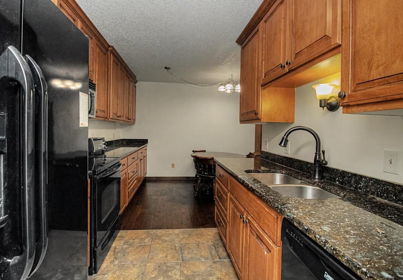 14620 Garrett Ave #112, Apple Valley, MN 55124