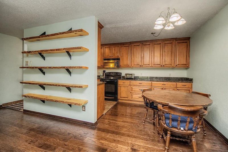 14620 Garrett Ave #112, Apple Valley, MN 55124