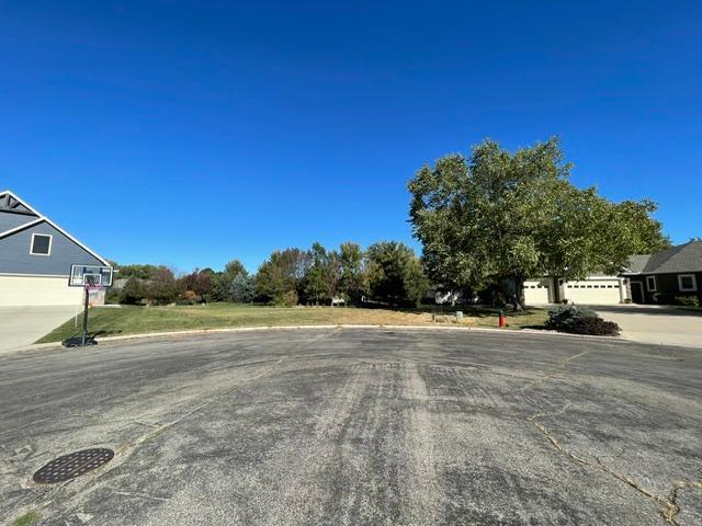 1506 18th Ave SW, Austin, MN 55912