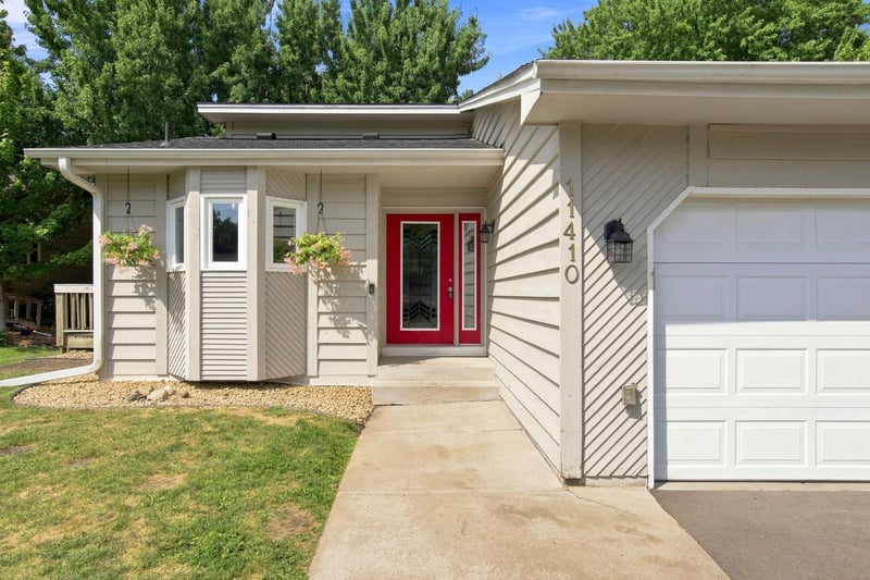 11410 48th Ave N, Plymouth, MN 55442