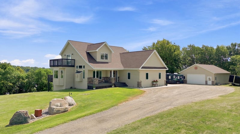26536 Lake Hills Rd, Detroit Lakes, MN 56501