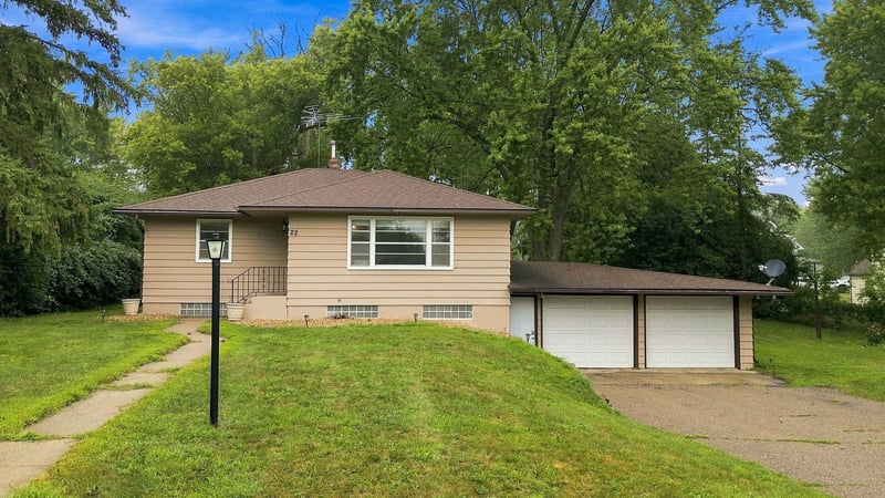 22 Elm Ave S, Maple Lake, MN 55358