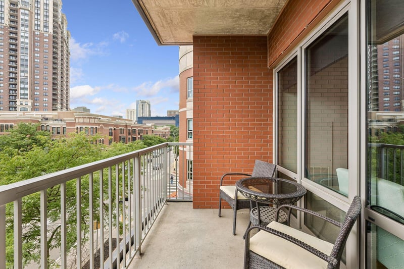 929 Portland Ave #307, Minneapolis, MN 55404