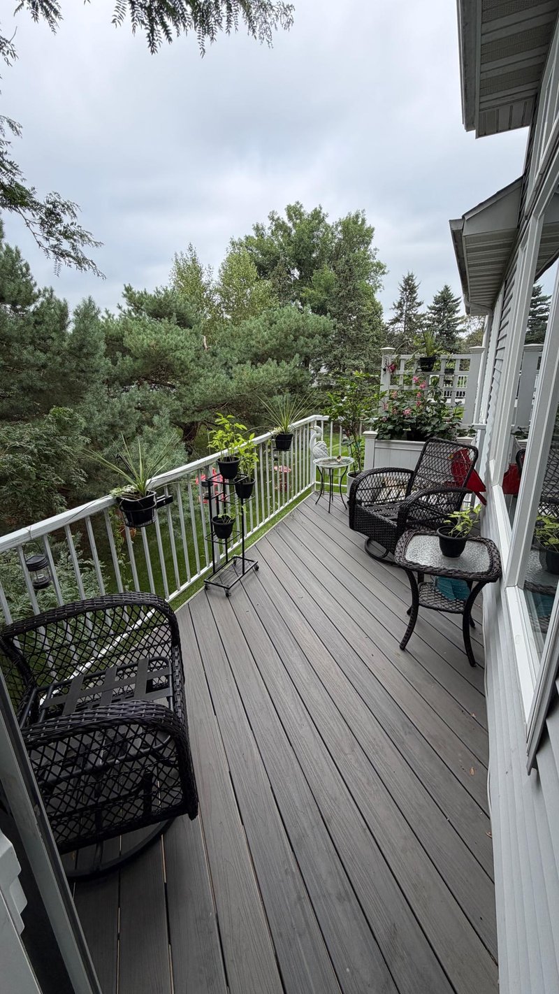 15135 Crestview Cir, Rosemount, MN 55068