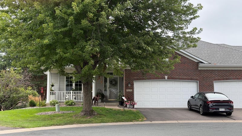 15135 Crestview Cir, Rosemount, MN 55068