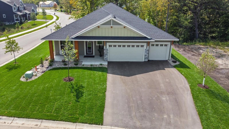 1960 Woods Point, Waconia, MN 55387