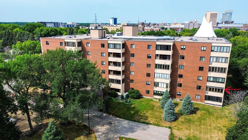 105 3rd St N #201, Moorhead, MN 56560