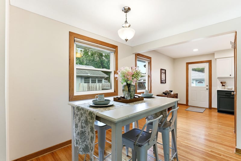 8502 Upper 206th St W, Lakeville, MN 55044