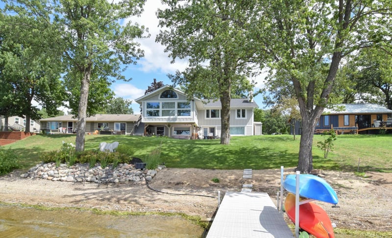 421 Shoreacres Dr, Big Lake, MN 55309