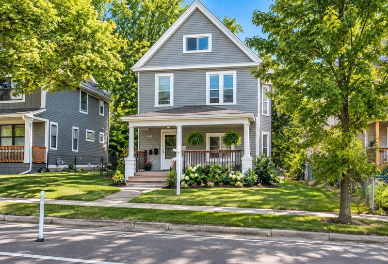 2124 Fremont Ave N, Minneapolis, MN 55411