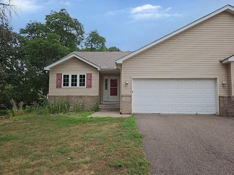 388 107th Ln NW, Coon Rapids, MN 55448