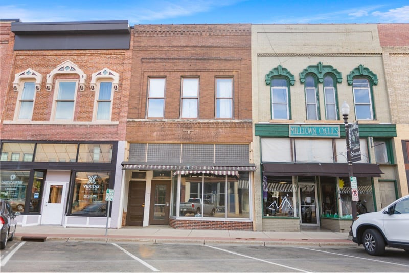 313 Central Ave N, Faribault, MN 55021