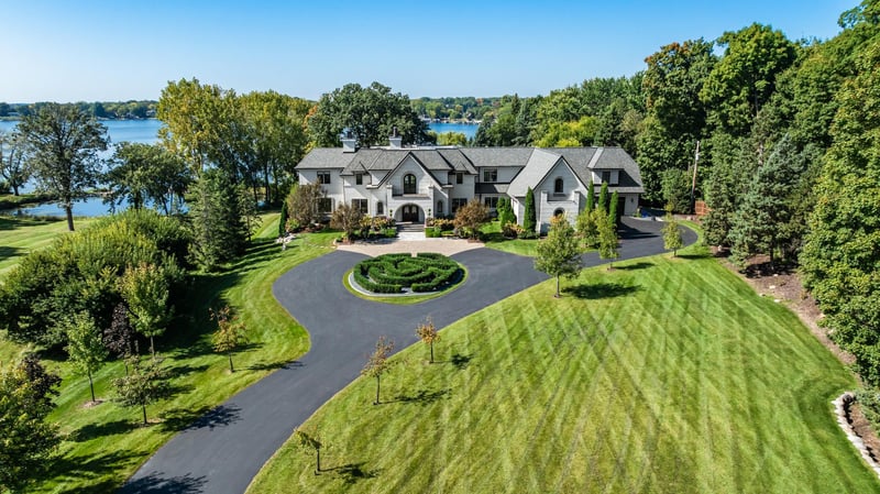 1535 Bohns Point Rd, Orono, MN 55391