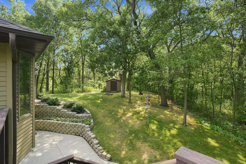 6973 4th Street Cir N, Oakdale, MN 55128