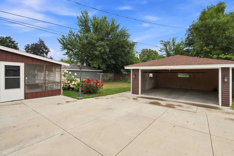 7221 16th Ave S, Richfield, MN 55423