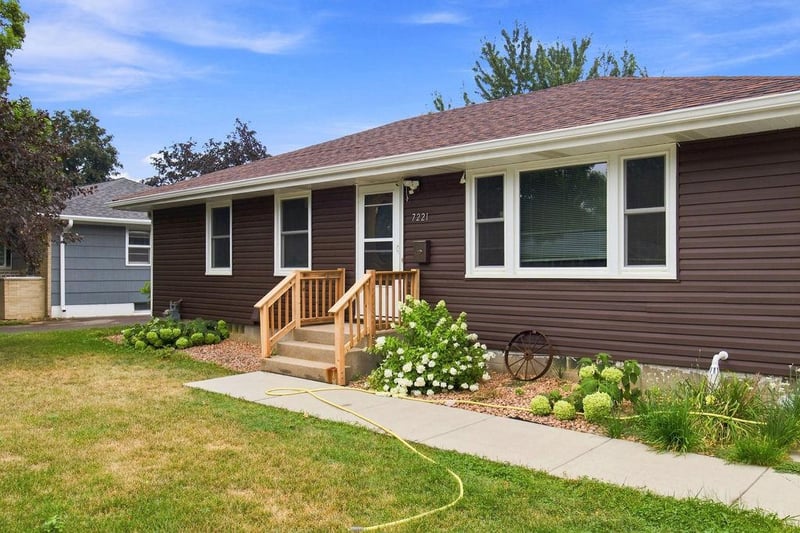 7221 16th Ave S, Richfield, MN 55423
