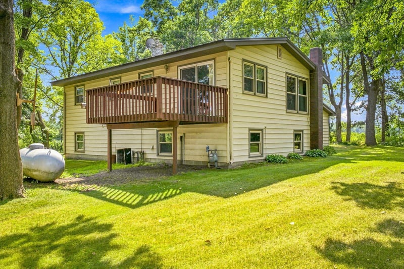 6370 County Road 5 NW, Isanti, MN 55040