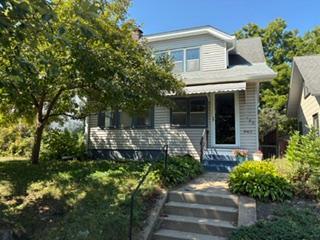 789 Fairview Ave N, Saint Paul, MN 55104