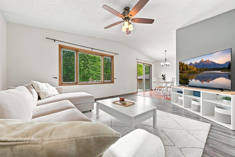 8106 Vincent Ave N, Brooklyn Park, MN 55444