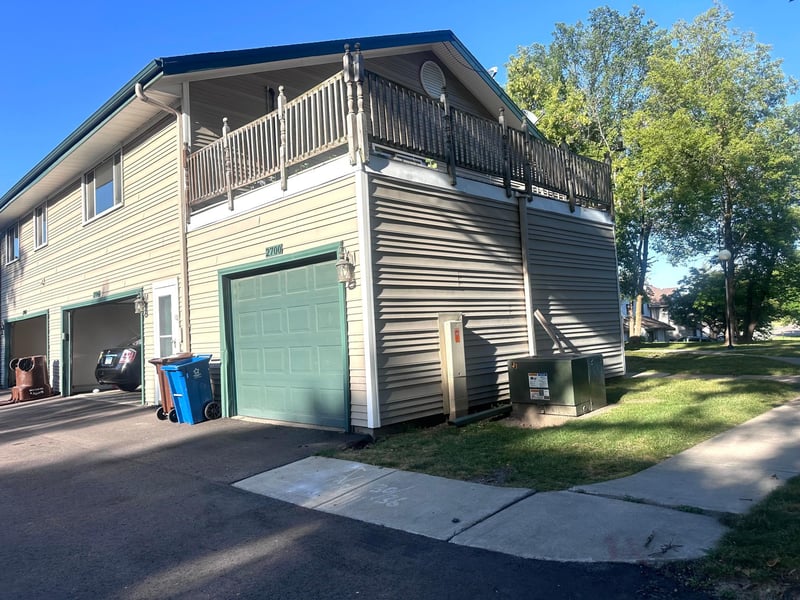 2700 Shenandoah Ln N, Plymouth, MN 55447