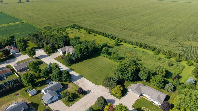 TBD 9th Ave SW, Wells, MN 56097