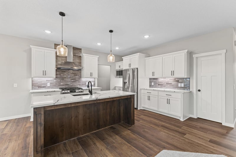 3864 222nd Ln NW, Oak Grove, MN 55303
