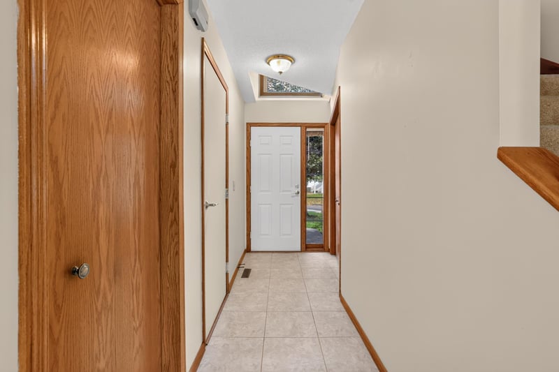 2801 Riverwood Ln NW, Rochester, MN 55901