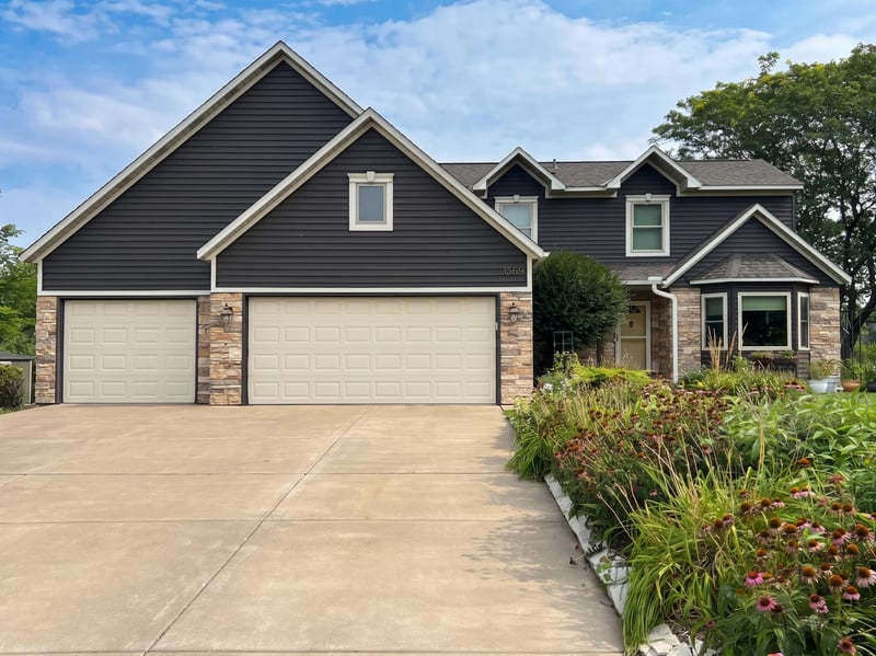 3569 Gershwin Avenue N, Oakdale, MN 55128