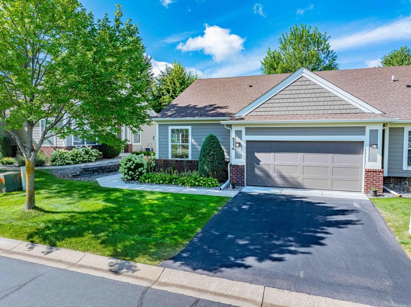 8356 Crabapple Ct, Victoria, MN 55386