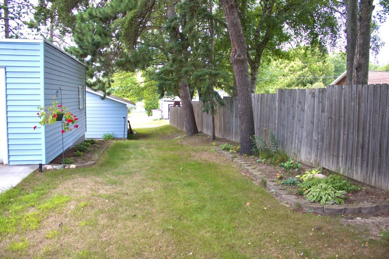 715 NW 9th Ave, Grand Rapids, MN 55744