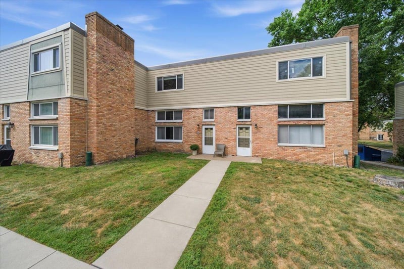 2026 Louisiana Ave S, Saint Louis Park, MN 55426