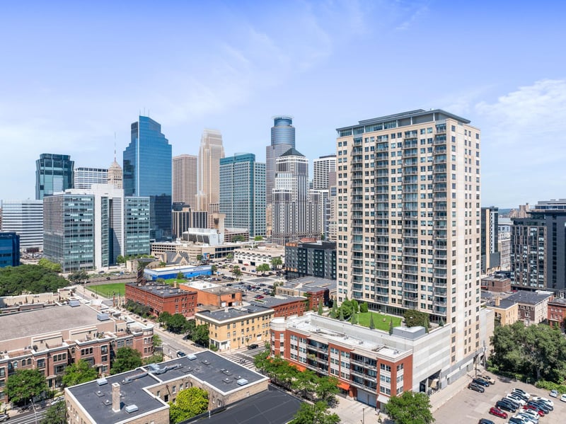 929 Portland Ave #2501, Minneapolis, MN 55404