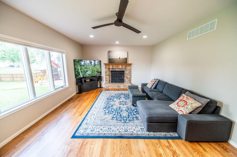 706 9th Ave Nw, Byron, MN 55920