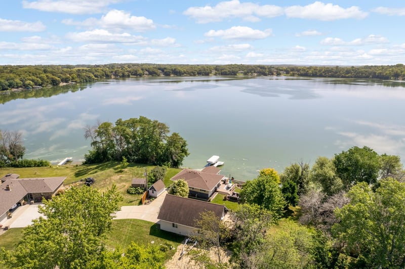 20341 Fairlawn Ave, Prior Lake, MN 55372