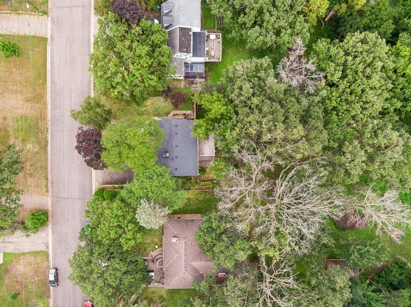 241 Van Buren Ave N, Hopkins, MN 55343
