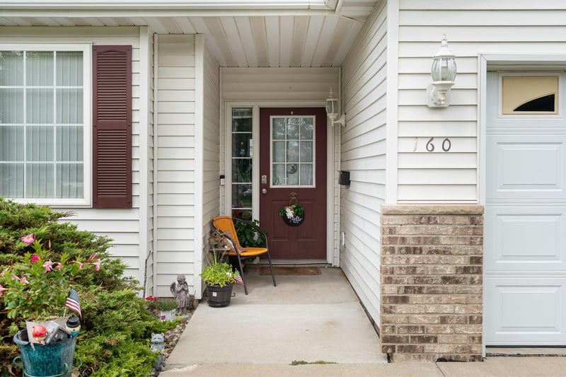 160 24th Pl NW, Owatonna, MN 55060