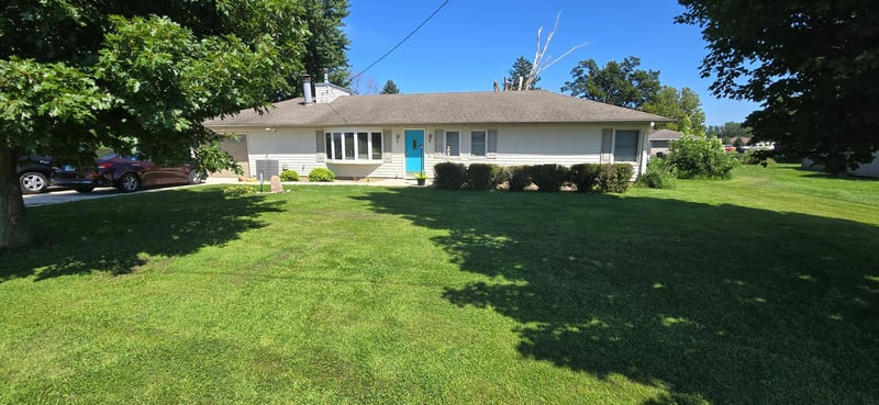 3002 4th St NE, Austin, MN 55912