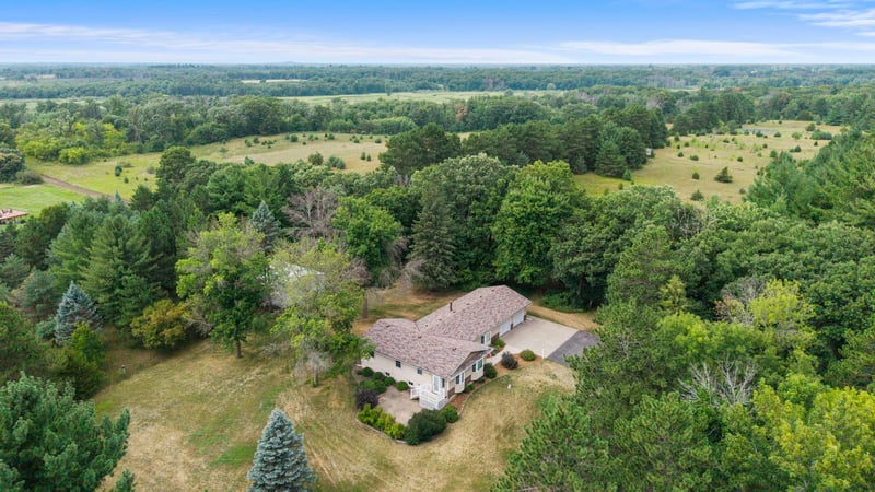 26886 147th St NW, Zimmerman, MN 55398