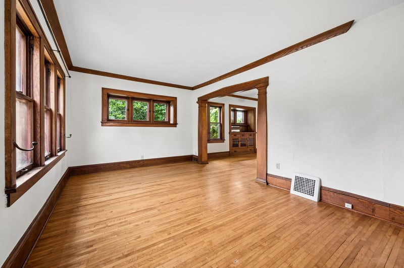 2096 Como Ave, Saint Paul, MN 55108