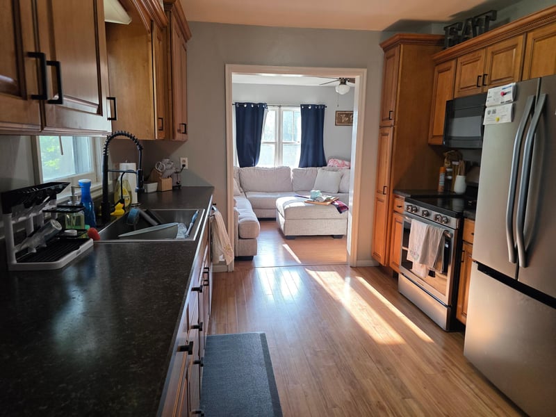 518 N Burlington Ave, Fergus Falls, MN 56537