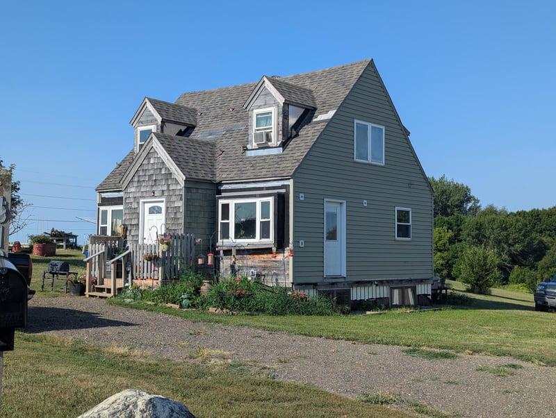 1510 S Mabelle Ave, Fergus Falls, MN 56537