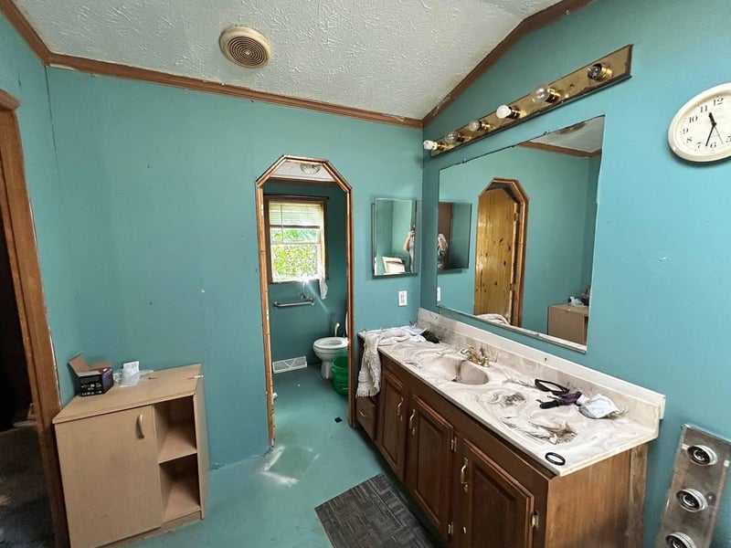 2895 S Wright Ave, Superior, WI 54880