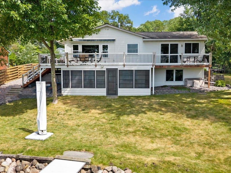 15809 Pine Shores Rd, Brainerd, MN 56401