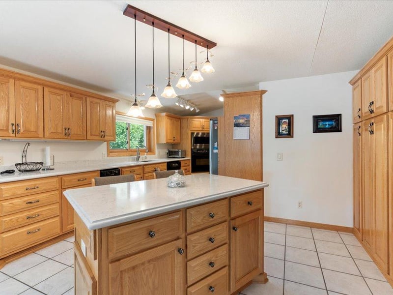15809 Pine Shores Rd, Brainerd, MN 56401