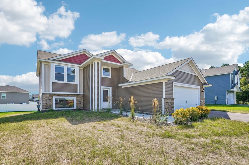 5323 397th St, North Branch, MN 55056